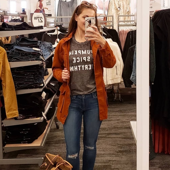 Meet your Posher 🥰 - Picture 1 of 3